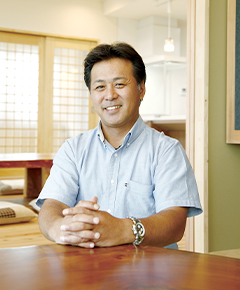株式会社内山木材建設代表取締役 内山 淳実