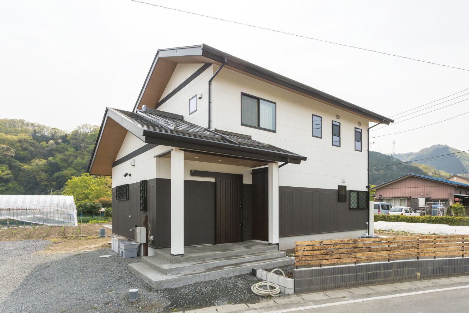 地産地消の和モダン住宅