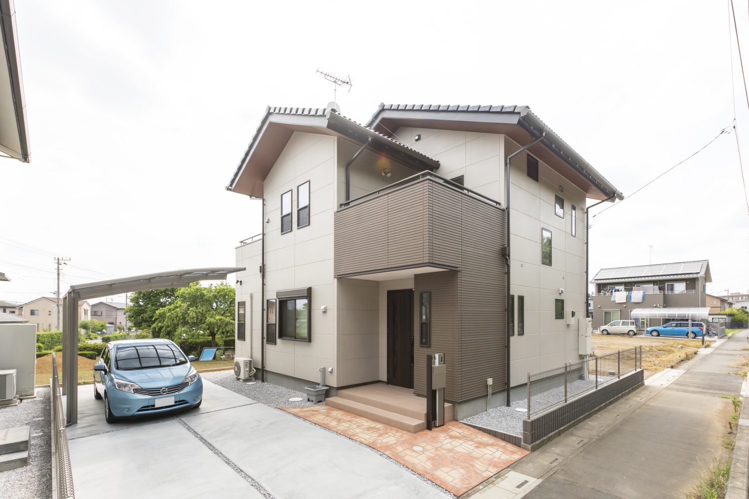 家事楽動線の自然素材住宅