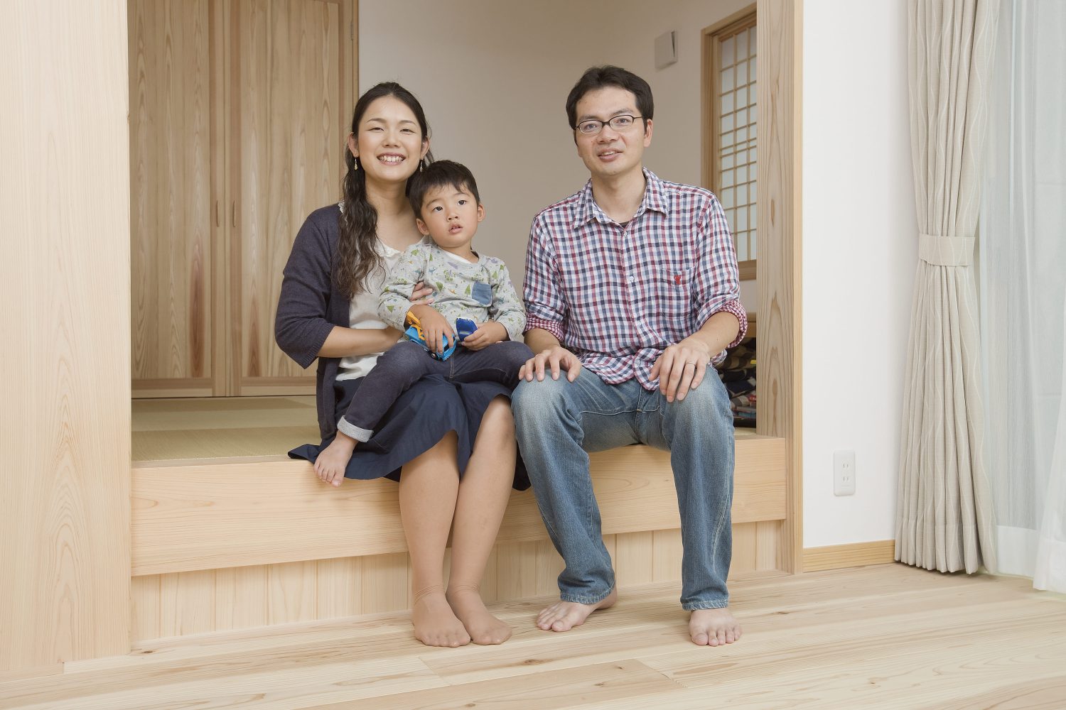 無垢材と漆喰で建てる家